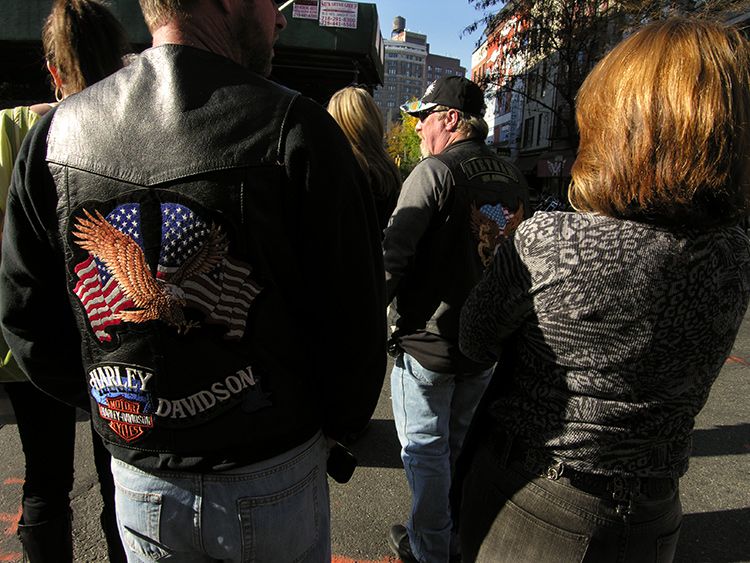 Jochen Brennecke Photography black blue & red New York