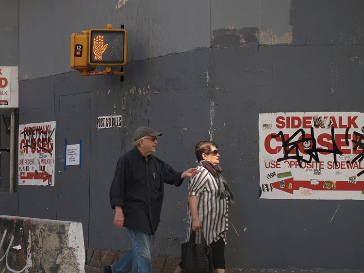 Jochen Brennecke Photography hands on New York