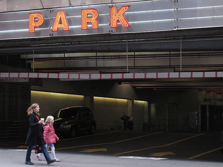 Jochen Brennecke Photography park cafe New York