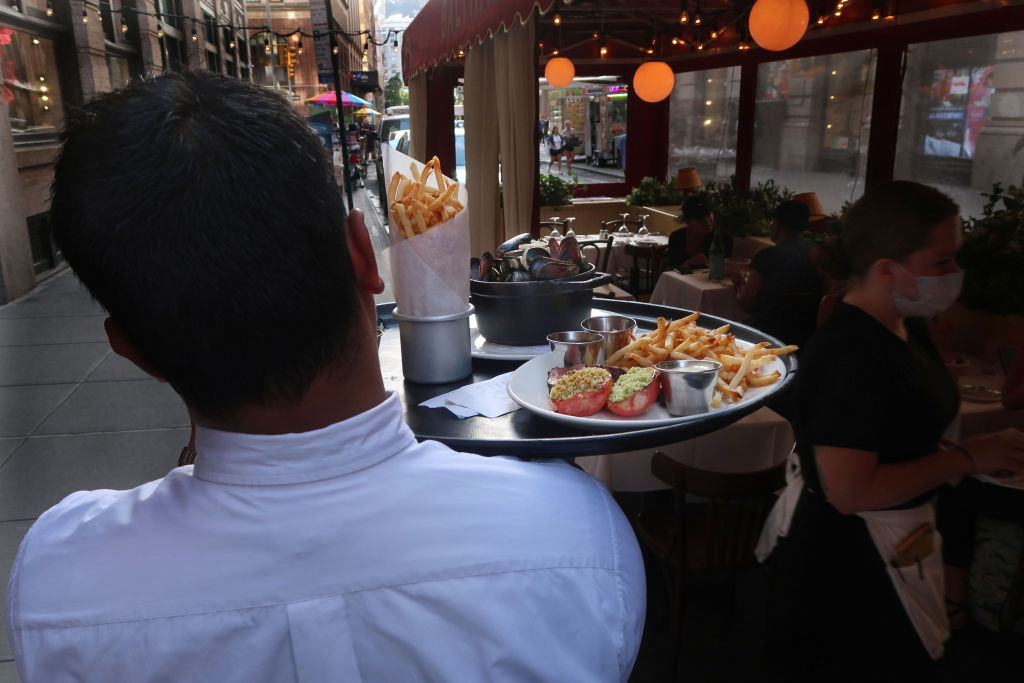 Jochen Brennecke Photography outdoor delivery New York